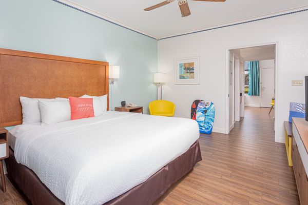Beachside Hotel & Suites by null