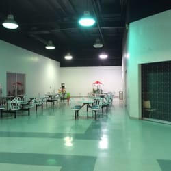 VF Outlet - Maybe an old food court?