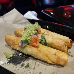 28 West - Taquitos