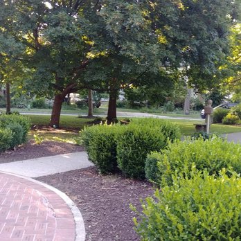 Irvington Circle Park - Parks Near Me - Indianapolis, Indiana