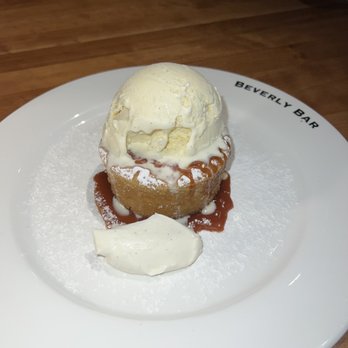 Beverly Bar - Butter cake - Wine Bars Near Me - Beverly Hills, California Beverly Bar - Butter cake - Wine Bars Near Me - Beverly Hills, California