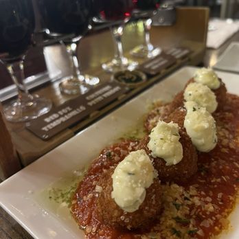 Wines of Colorado - Wine flight and Gouda balls. - Beer, Wine & Spirits Near Me - Cascade, Colorado Wines of Colorado - Wine flight and Gouda balls. - Beer, Wine & Spirits Near Me - Cascade, Colorado