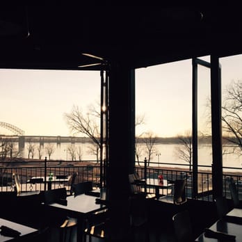 Terrace at the River Inn - Gorgeous day...all the windows are open and the temp is perfect! - Cocktail Bars Near Me - Memphis, Tennessee Terrace at the River Inn - Gorgeous day...all the windows are open and the temp is perfect! - Cocktail Bars Near Me - Memphis, Tennessee