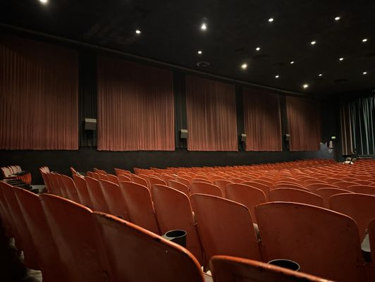 Gardena Cinema by null