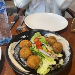 Agatha Kitchen Bar - Crab cakes
