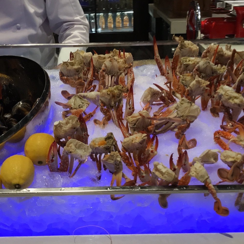 The Café - Buffets Near Me - Parañaque, NCR