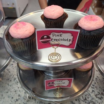 SmallCakes Clermont - Cupcakes Near Me - Clermont, Florida