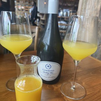 Yardbird - Orange mimosas - Southern Near Me - Los Angeles, California