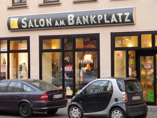 Friseur am Bankplatz Braunschweig: Mehr als nur ein Haarschnitt – Eine Reise durch Tradition, Innovation und Wohlbefinden im Herzen der Löwenstadt