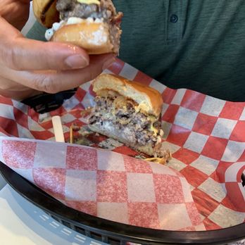 Banzai Burger - Waimea  burger - Burgers Near Me - Honolulu, Hawaii