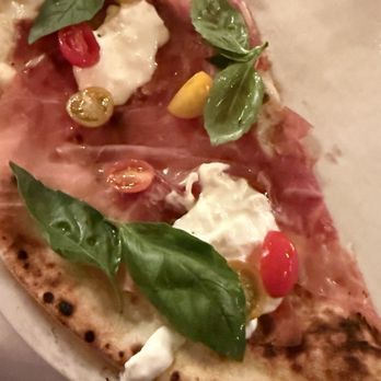 La Cucina - Half pizza - Italian Near Me - Luzern, LU La Cucina - Half pizza - Italian Near Me - Luzern, LU
