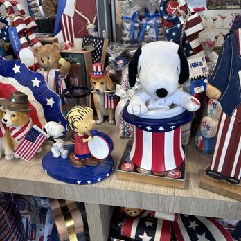 HomeGoods - 4th of July clearance sale... but items were hardly marked down. - Home Decor Near Me - Sandy, Utah HomeGoods - 4th of July clearance sale... but items were hardly marked down. - Home Decor Near Me - Sandy, Utah