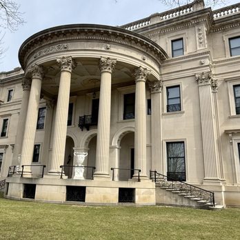 Vanderbilt Mansion - Landmarks & Historical Buildings Near Me - Hyde Park, New York