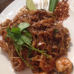 Shrimp pad Thai Shrimp pad Thai