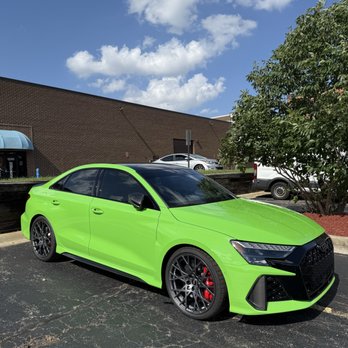 Blackout Solutions - 35% ceramic tint - Car Window Tinting Near Me - Northbrook, Illinois Blackout Solutions - 35% ceramic tint - Car Window Tinting Near Me - Northbrook, Illinois