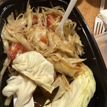Kua Lao Thai Kitchen - Lao papaya salad (level 4 spice) - Laotian Near Me - Modesto, California