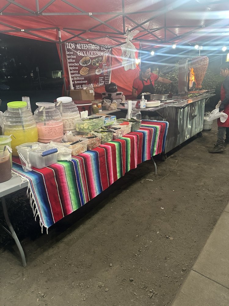 Los Autenticos Tacos Oaxaquenos