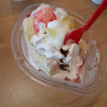 Dairy Queen Grill & Chill - Fast Food Near Me - Delafield, Wisconsin