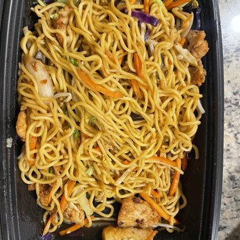 P.F. Chang's - GF Chicken Pad Thai - Chinese Near Me - Allen, Texas P.F. Chang's - GF Chicken Pad Thai - Chinese Near Me - Allen, Texas