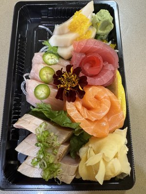 CHI | Chinese and Sushi Bar by null