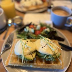 Nero Waffles - Eggs benedict with whole haas avocado