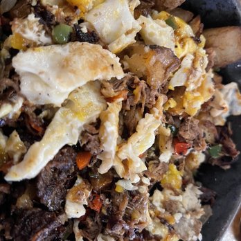 Puckett's Restaurant - Brisket Hash - Barbeque Near Me - Franklin, Tennessee Puckett's Restaurant - Brisket Hash - Barbeque Near Me - Franklin, Tennessee