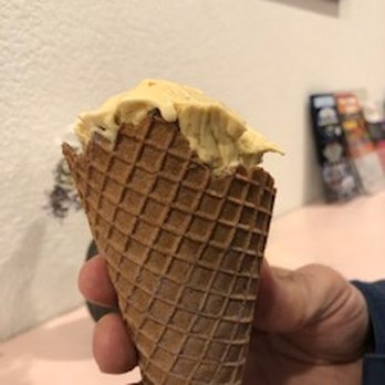 Cream Bean Berry - Blue corn cone - Ice Cream & Frozen Yogurt Near Me - Durango, Colorado