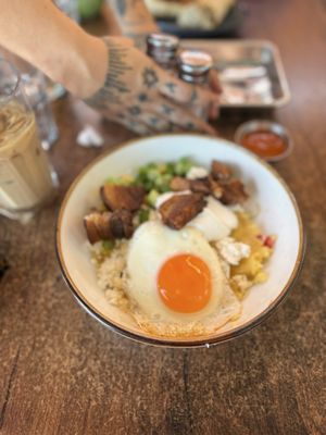 Lemon Poppy Kitchen by null