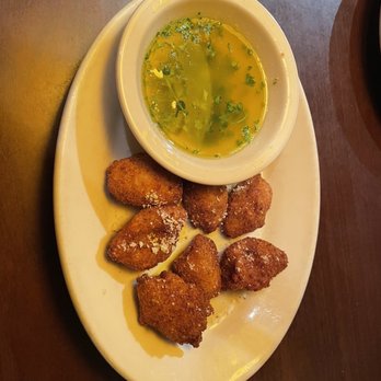 Provino's Italian Restaurant - Fried artichoke appetizer - Italian Near Me - Kennesaw, Georgia Provino's Italian Restaurant - Fried artichoke appetizer - Italian Near Me - Kennesaw, Georgia