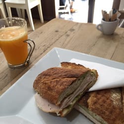 BonBon Delicatessen - Turkey baguette and freshly squeezed oj