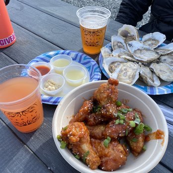 Vanish Farmwoods - Wings, oysters, and beer! - Breweries Near Me - Leesburg, Virginia Vanish Farmwoods - Wings, oysters, and beer! - Breweries Near Me - Leesburg, Virginia