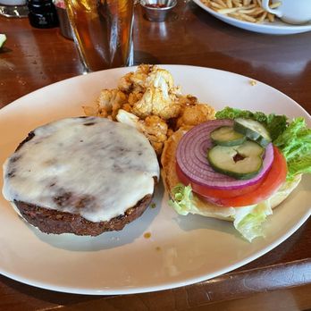 J. Alexander's - Veggie burger with roasted califlower - New American Near Me - Boca Raton, Florida
