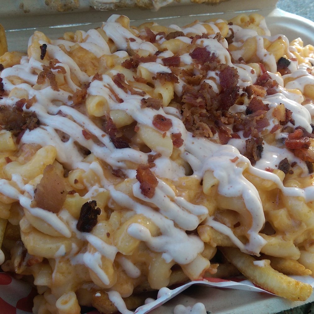 Mac n' Bacon Fries.  Oh my gawd!!