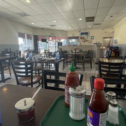 Xiong Pho N Seafood - Finally indoor dining LOL