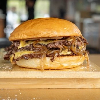 Cow & Cheese - Burgers Near Me - Maitland, Florida