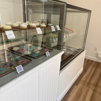 Lulu's Sweets Boutique - Cupcakes and cookies - Cupcakes Near Me - West Chester Township, Ohio