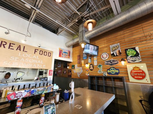 Tucker Duke's Lunchbox by null