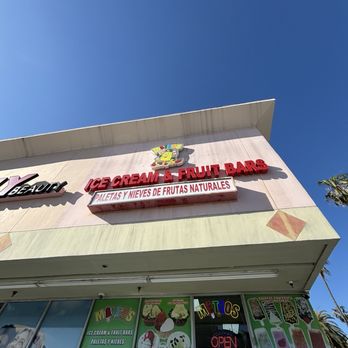 Mateo's Ice Cream & Fruit Bars - Ice Cream & Frozen Yogurt Near Me - Los Angeles, California
