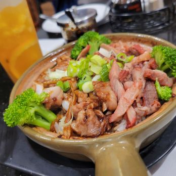 Jufeng Noodle House - Pork clay pot - Noodles Near Me - Seattle, Washington Jufeng Noodle House - Pork clay pot - Noodles Near Me - Seattle, Washington