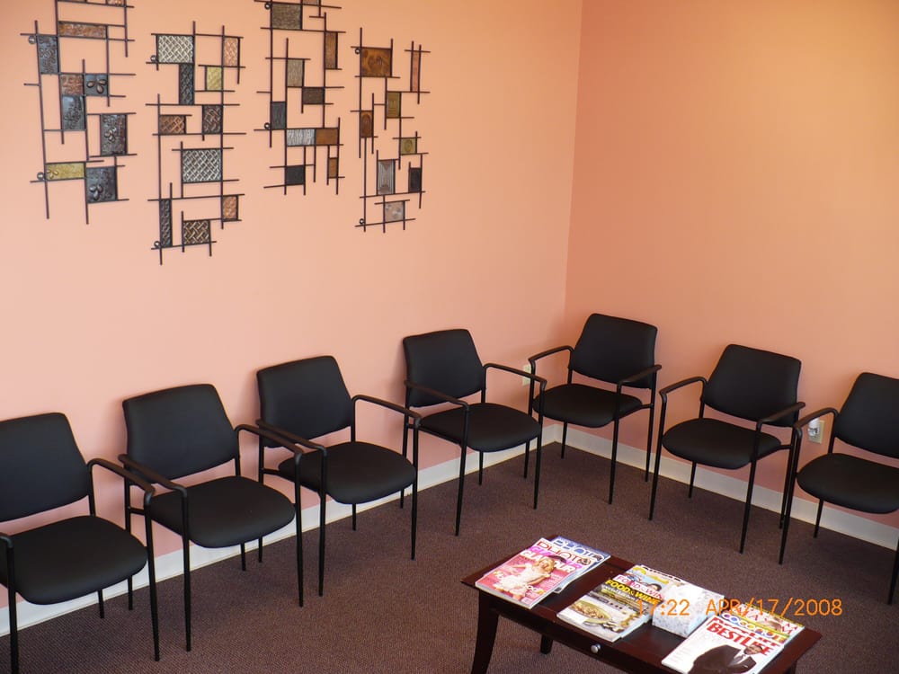 PREMIER URGENT CARE CENTER Urgent Care 2400 W Sample Rd, Pompano