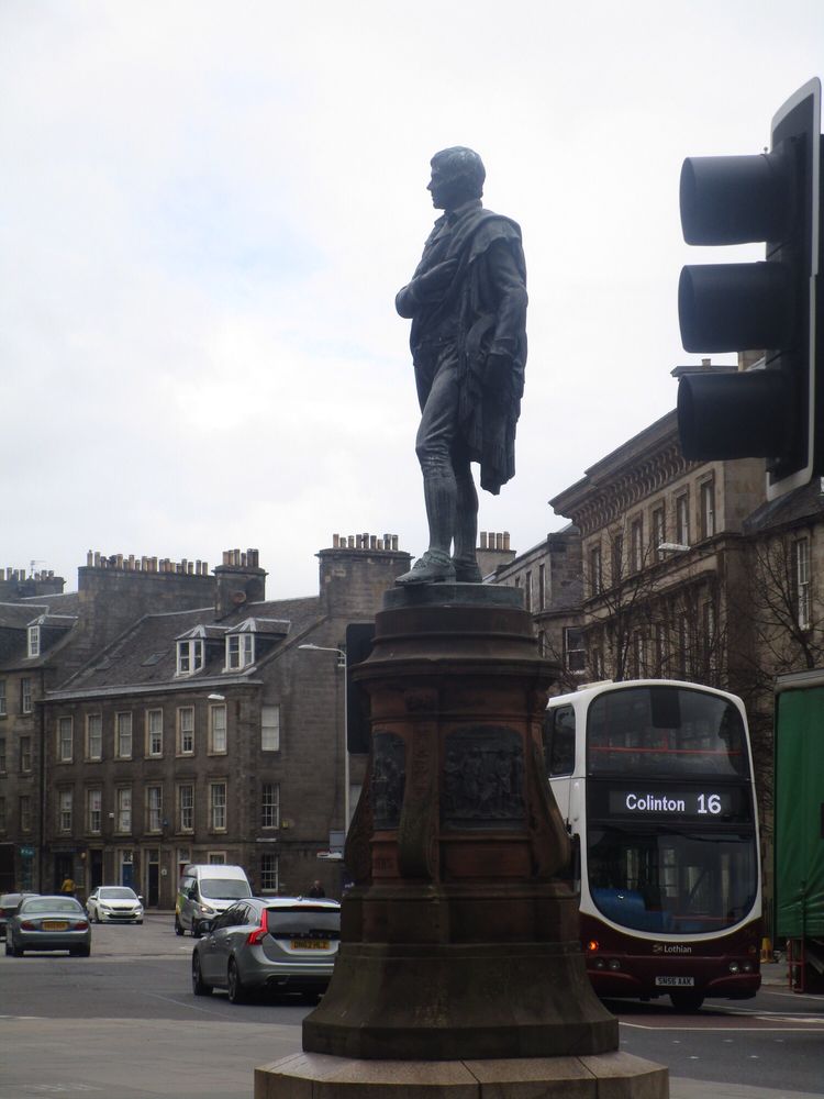 THE ROBERT BURNS MONUMENT Funeral Services & Cemeteries Leith