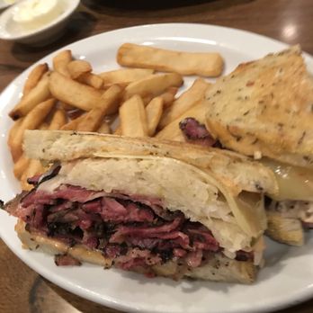 Nate'n Al's - Delis Near Me - Beverly Hills, California Nate'n Al's - Delis Near Me - Beverly Hills, California