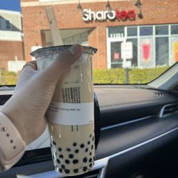 Classic Oolong milk tea Classic Oolong milk tea