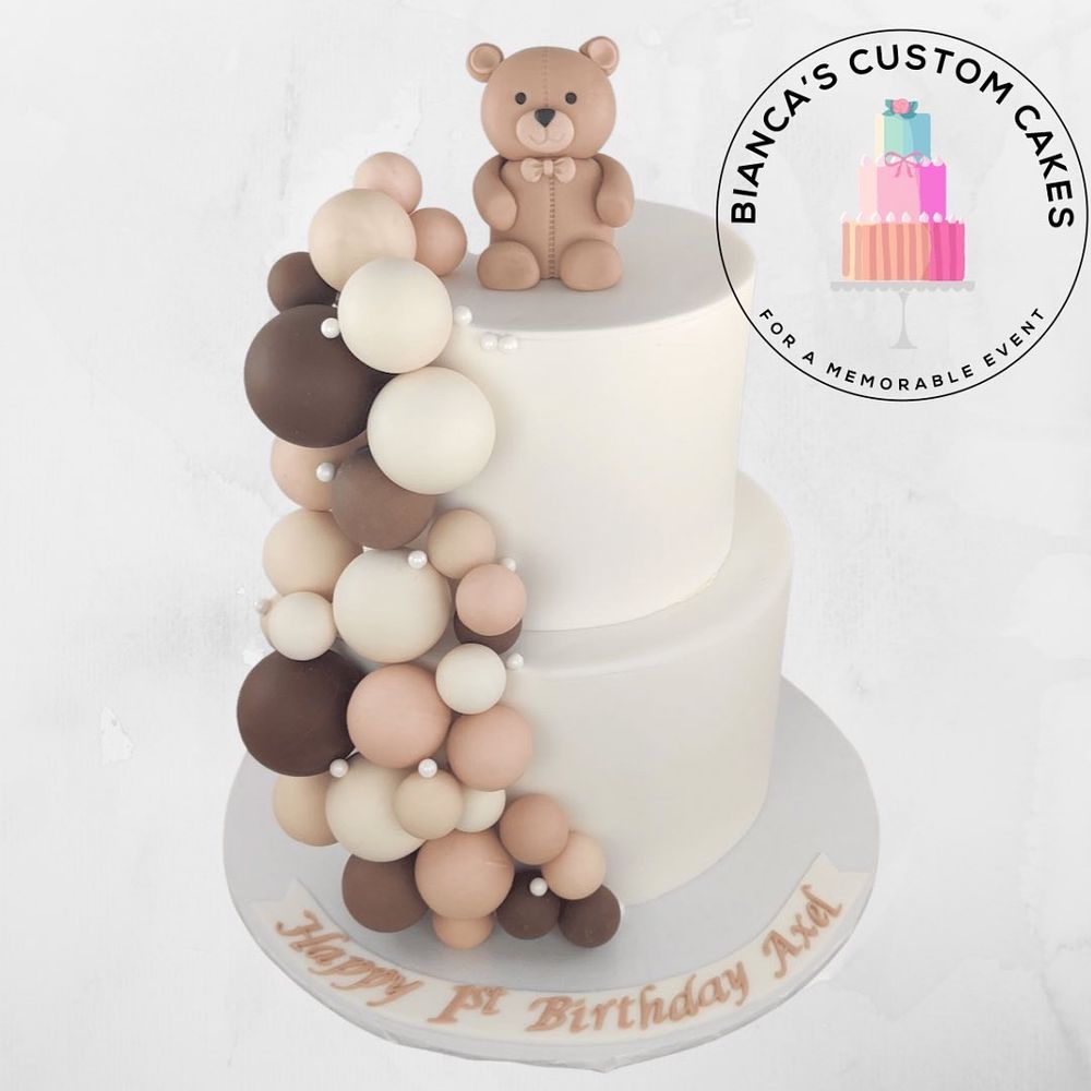 Bianca’s Custom Cakes Logo