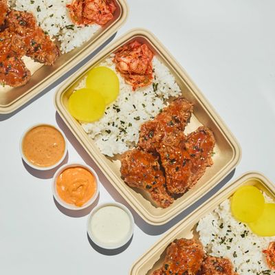 Dippin' Chicken by null