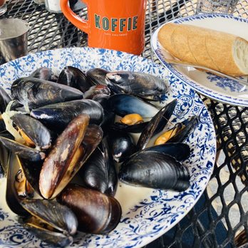 Café Hollander - Downer - Mussels - Belgian Near Me - Milwaukee, Wisconsin Café Hollander - Downer - Mussels - Belgian Near Me - Milwaukee, Wisconsin