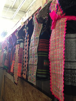 Phongsavan Market Place by null