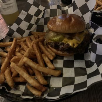Happy Place Eatery - Double smash burger - Burgers Near Me - Ventura, California Happy Place Eatery - Double smash burger - Burgers Near Me - Ventura, California