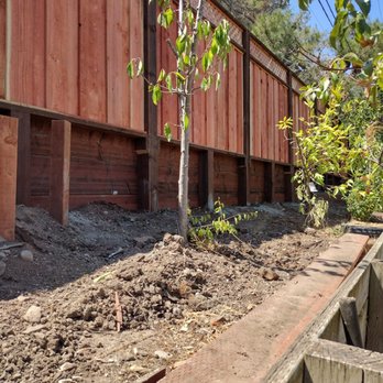 Zepeda Fence - 3' retainer plus 7' fence - Fences & Gates Near Me Zepeda Fence - 3' retainer plus 7' fence - Fences & Gates Near Me