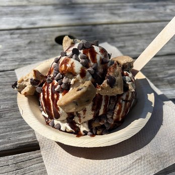 Vegan Scoops - cookie dough hot plate - Ice Cream & Frozen Yogurt Near Me - Orlando , Florida